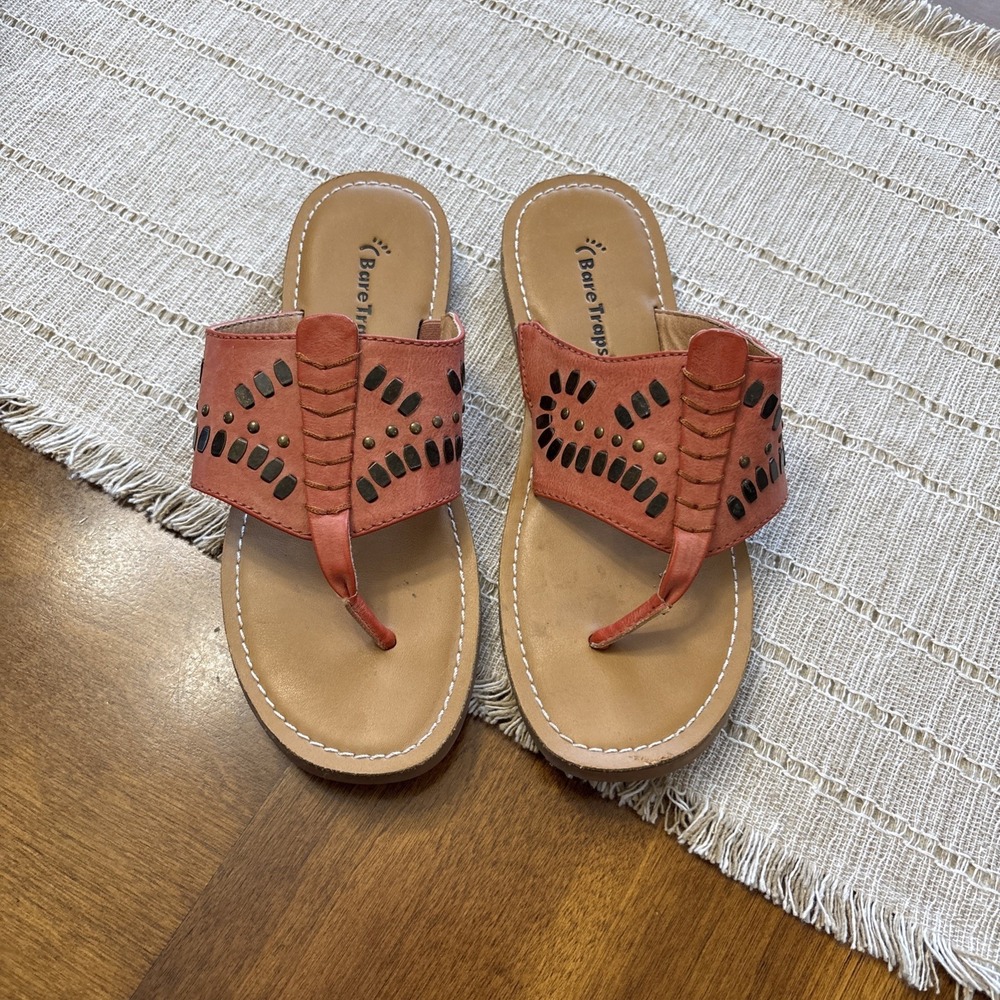 BARE TRAPS SANDALS Size 6 M Embellished Vanner Beige‎ Red Embellished Open Toe